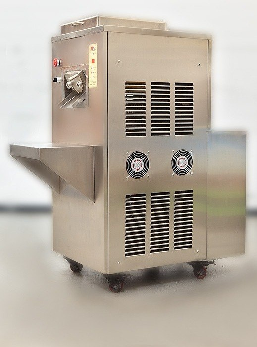 AP | Maszyna do lodów tradycyjnych Model ice-cream 7425W