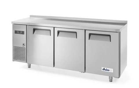 Stół Chłodniczy 3-Drzwiowy 291l Kitchen Line Hendi 233382