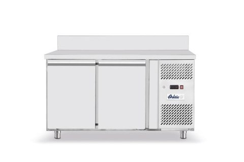 Stół Mroźniczy 2-drzwiowy Profi Line GN 1/1 280L 230V/600W 1360x700x910 Hendi 232064