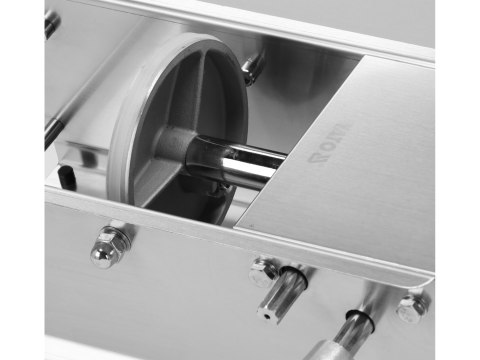 Nadziewarka Do Kiełbas 7l Lejki 16/22/32/38 Mm pozioma Yato Yg-03373