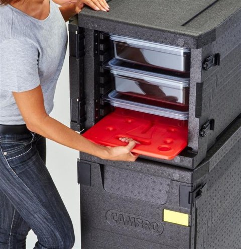 Pojemnik Termoizolacyjny Cam Gobox Ładowany Od Przodu GN 1/1 60 L Cambro