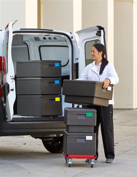 Wózek Camdolly Do Pojemników Termoizolacyjnych Cam Gobox GN 1/1 Cambro