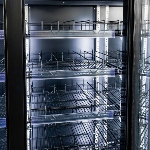 Witryna chłodnicza 3 drzwiowa 1200l Diego R168 Prestige black LED MTP006354