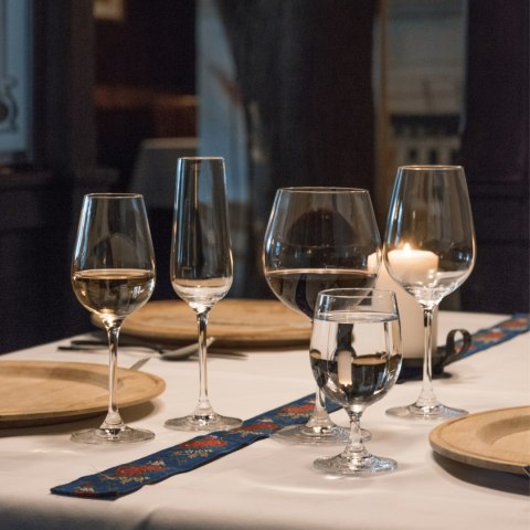 Kieliszek do wina burgund Invitation, 610ml RONA