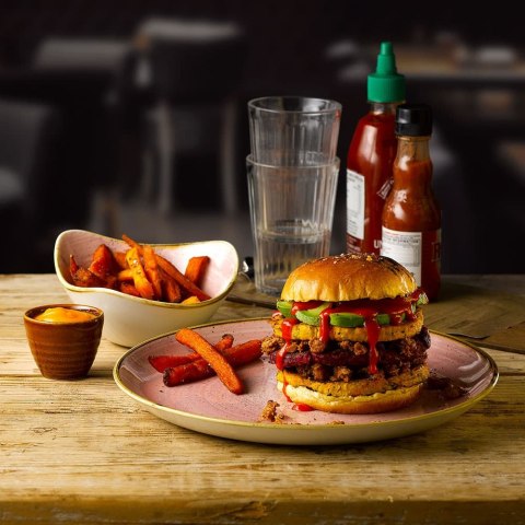 Talerz płytki Stonecast Petal Pink 288 mm Churchill