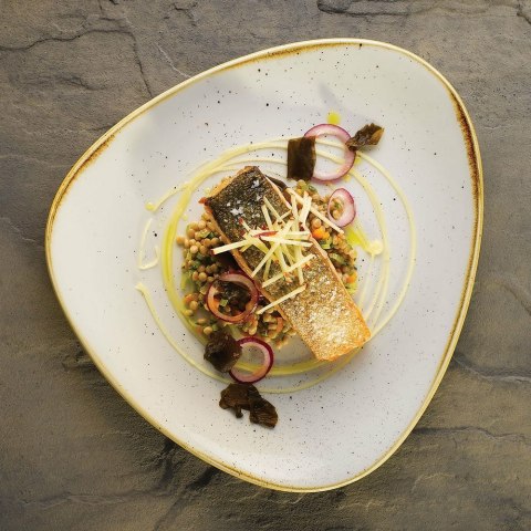 Talerz trójkątny Stonecast Barley White 311 mm Churchill