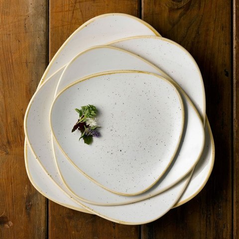 Talerz trójkątny Stonecast Barley White 311 mm Churchill