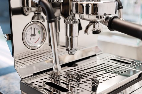 Ekspres ciśnieniowy 1-grupowy kolbowy ONE 1B Dual 1,7l Resto Quality ONE 1B Dual