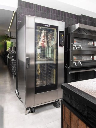 Piec piekarniczo-cukierniczy z wózkiem iBake MAX 16 blach Resto Quality iBake MAX 16E