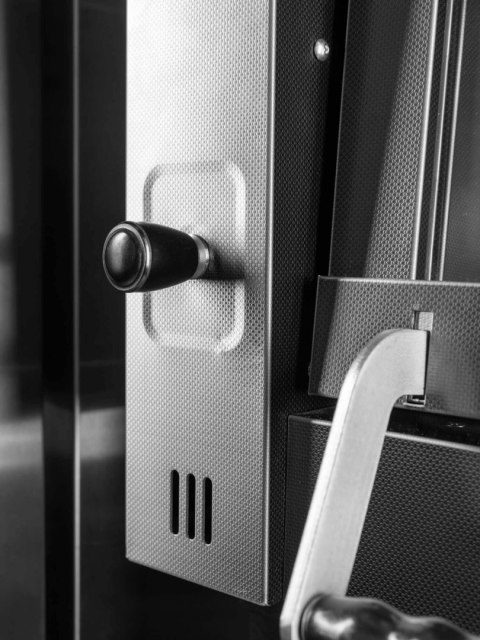 Modułowy piec piekarniczy 1-komorowy 12 kW 400V 1660x1400 mm Resto Quality ME/1400