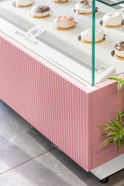 Witryna cukiernicza neutralna Breve Premium wersja obniżona Resto Quality DOLCE VISIONE BREVE NEUTRO 1300 W2