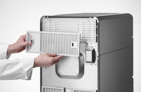 Piec konwekcyjno-mikrofalowy CombiTurbo 18l czarny 3000W Hendi 281277